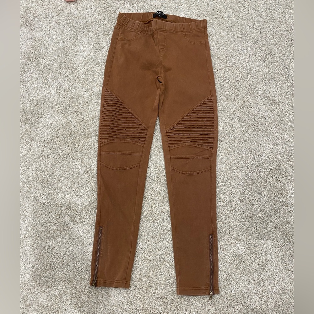 Tan leggings